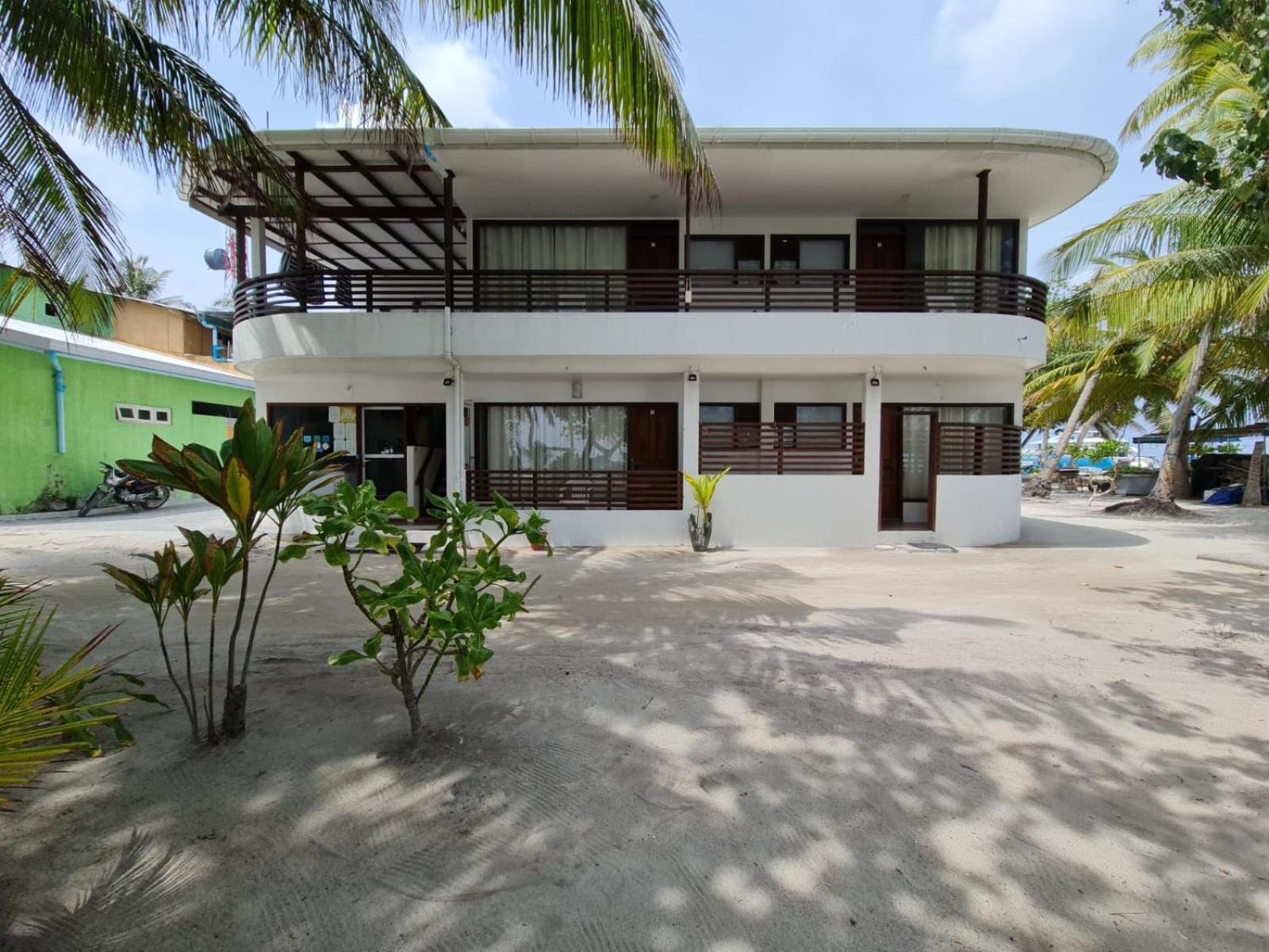 Liberty Guesthouse Maldives Mahibadhoo Exterior foto