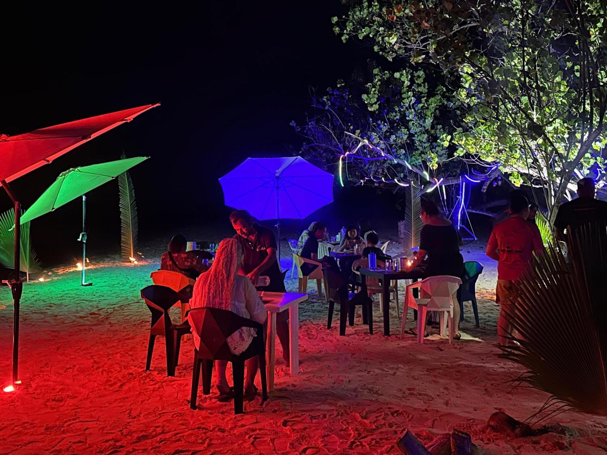 Liberty Guesthouse Maldives Mahibadhoo Exterior foto